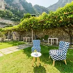 Bed & Breakfast Residenza Al Pesce D'oro Amalfi