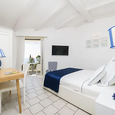Residenza Al Pesce D'oro 住宿加早餐酒店 4*