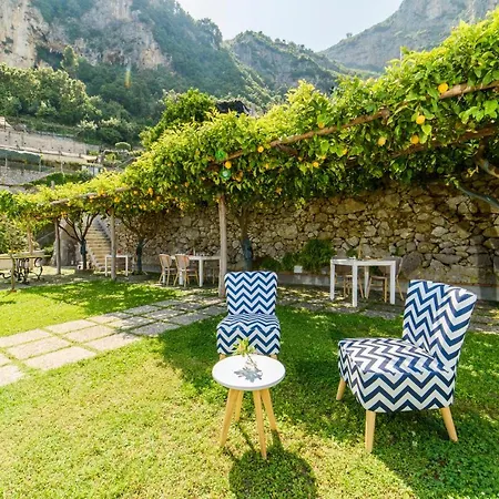 Bed & Breakfast Residenza Al Pesce D'oro Amalfi