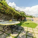 Residenza Al Pesce D'oro Oda ve Kahvaltı Amalfi