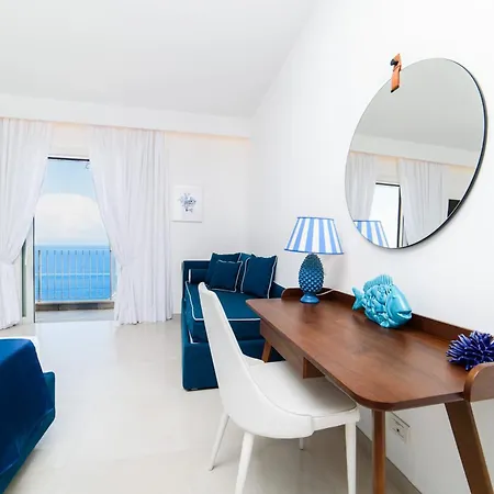 Residenza Al Pesce D'oro 2* Амальфи